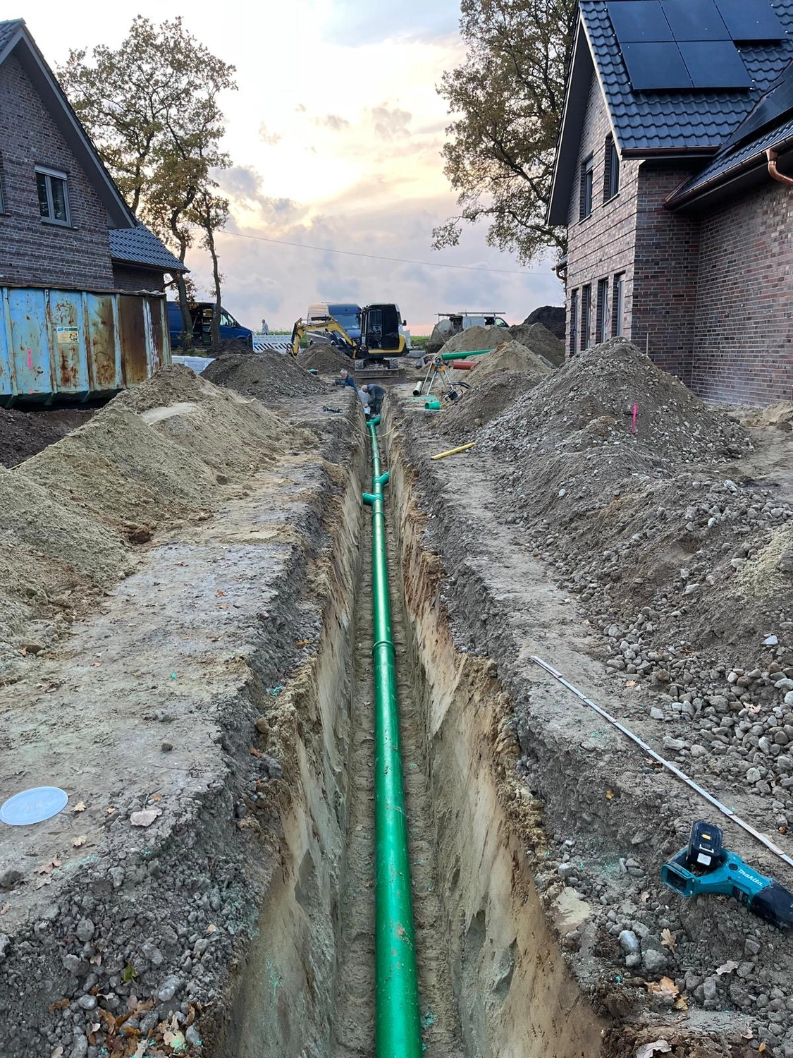 Franz Kotschofsky GmbH - Baudienstleistung - Herstellung von Rohrleitungen für die Ent- und Versorgungstechnik